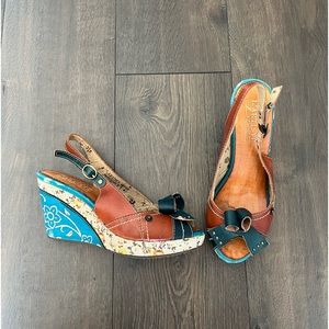 Spring Step L’artiste wedges